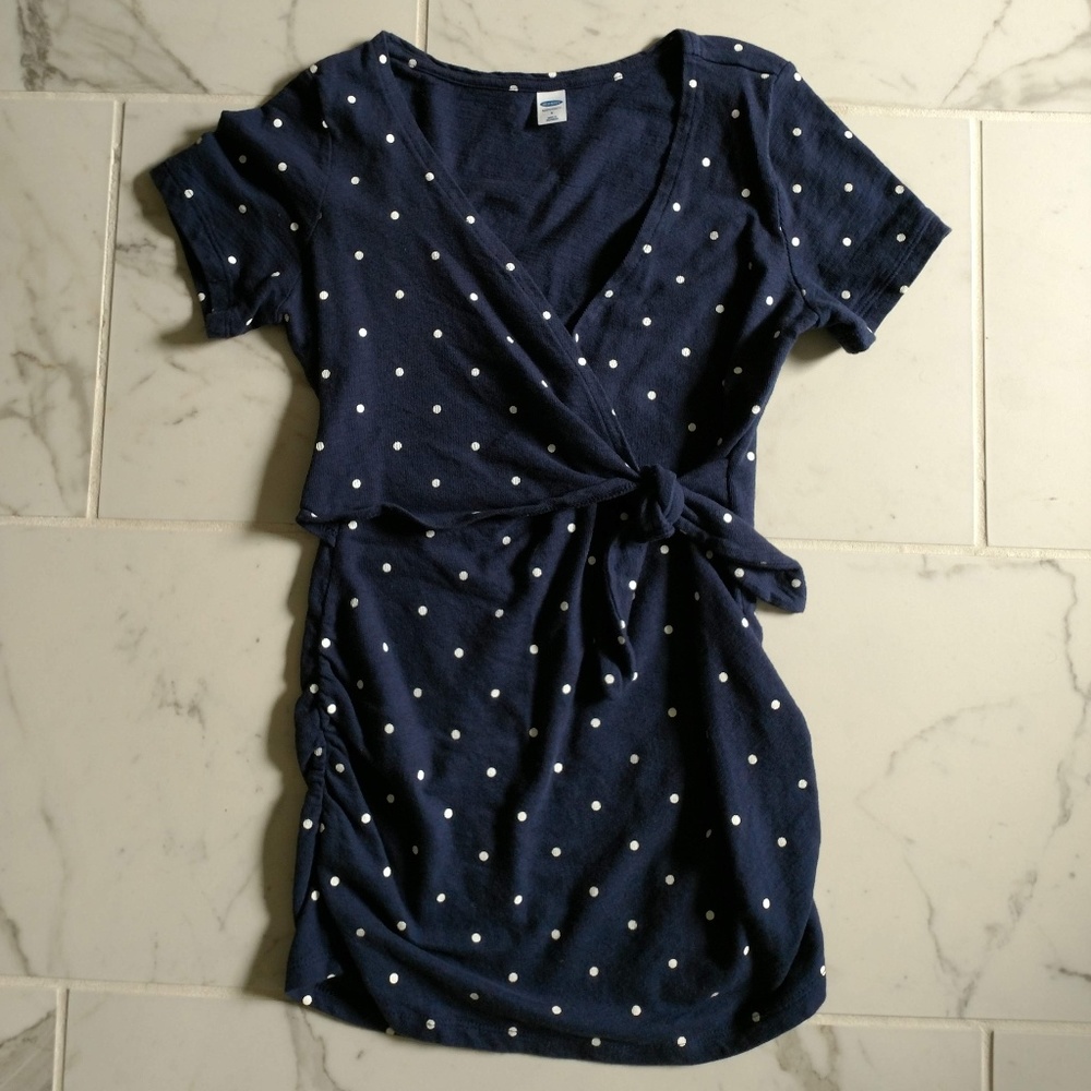 Old Navy Maternity Slub-Knit Tie-Front Top